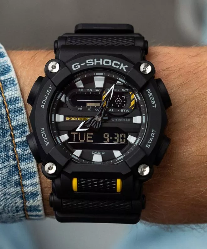 Hodinky Pánske Casio G-Shock Urban Classic Resin GA-900-1AER