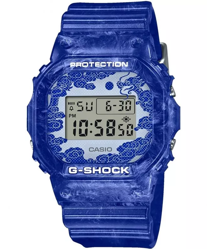 Hodinky unisex Casio G-Shock Original Blue and White Pottery DW-5600BWP-2ER