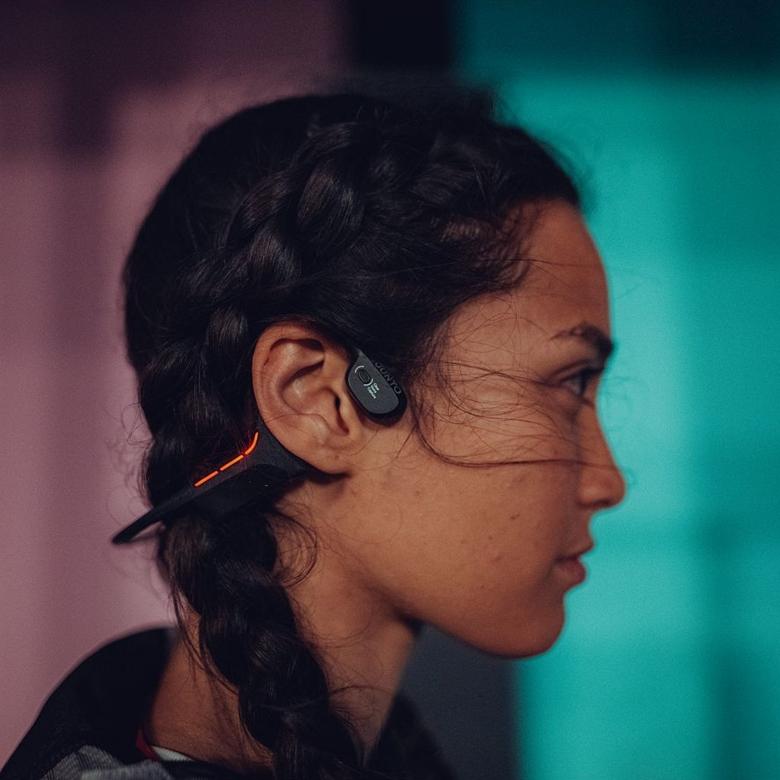 Suunto Wing Black Headphones