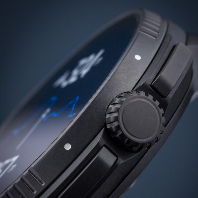 Suunto Race All Black SS050929000
