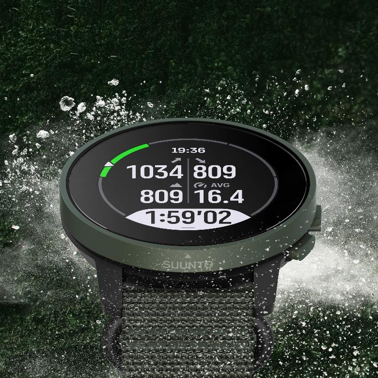 Športové hodinky Suunto 9 Peak Pro Forest Green SS050828000