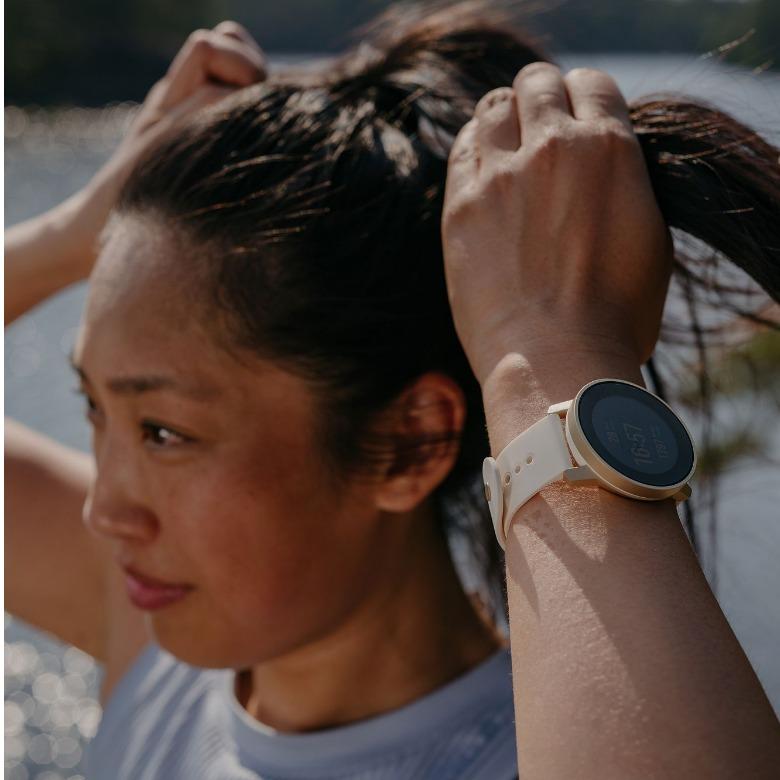 Športové hodinky Suunto 9 Peak Pro Pearl Gold SS050824000