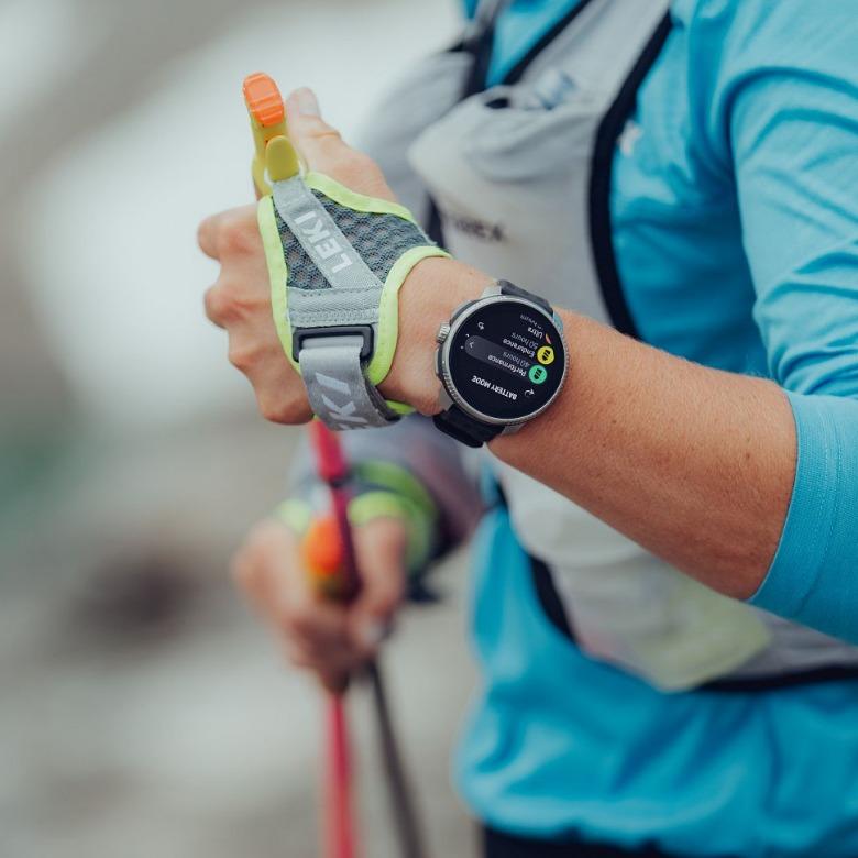 Suunto Race Titanium Charcoal SS050932000