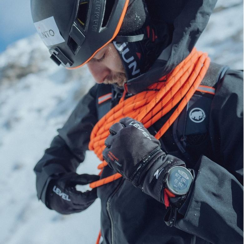 Zegarek Suunto Vertical Titanium Solar Canyon SS050861000